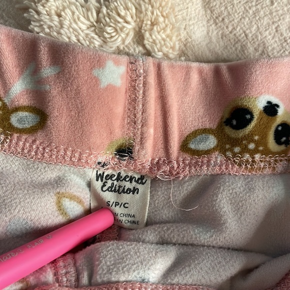 Adorable Fawn Velour PJ Bottoms - Picture 5 of 6